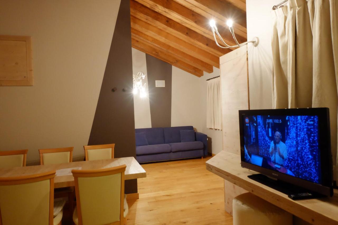 Chalet C'Est La Vie Livigno Exterior photo